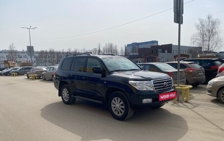 Toyota Land Cruiser 200, 2009 год, 2 900 000 рублей, 4 фотография