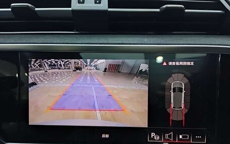 Audi Q3, 2022 год, 2 799 000 рублей, 12 фотография