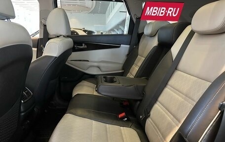 KIA Sorento III Prime рестайлинг, 2018 год, 2 890 000 рублей, 28 фотография