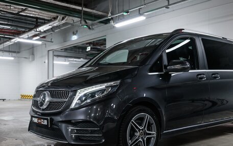 Mercedes-Benz V-Класс, 2019 год, 5 990 000 рублей, 3 фотография