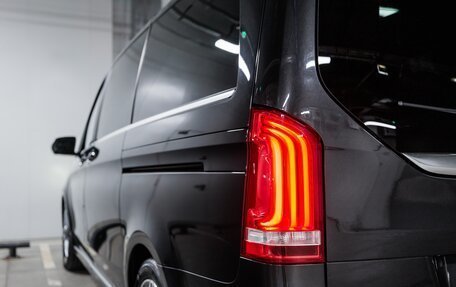 Mercedes-Benz V-Класс, 2019 год, 5 990 000 рублей, 10 фотография