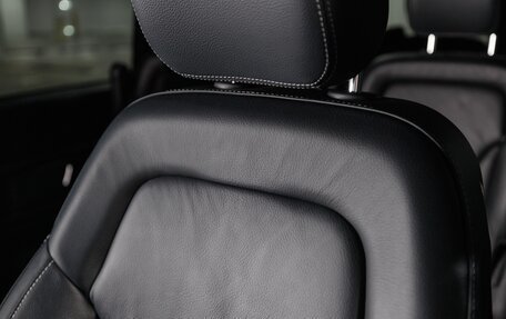 Mercedes-Benz V-Класс, 2019 год, 5 990 000 рублей, 17 фотография