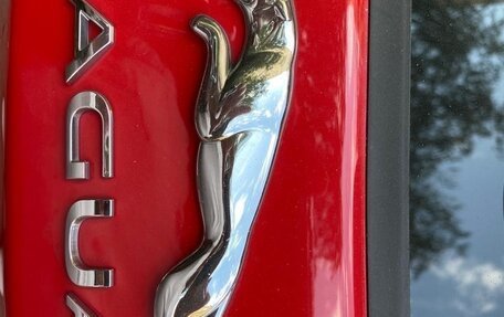 Jaguar E-Pace, 2018 год, 4 100 000 рублей, 11 фотография