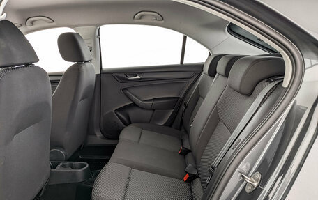 Volkswagen Polo VI (EU Market), 2021 год, 1 650 000 рублей, 18 фотография