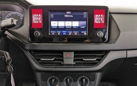 Volkswagen Polo VI (EU Market), 2021 год, 1 650 000 рублей, 17 фотография