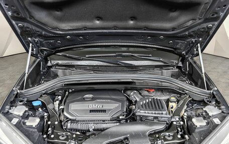 BMW X1, 2019 год, 3 200 000 рублей, 10 фотография