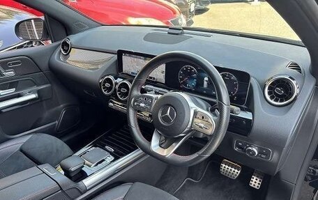 Mercedes-Benz B-Класс, 2019 год, 1 295 000 рублей, 2 фотография