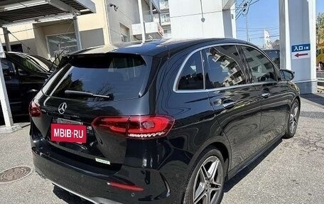 Mercedes-Benz B-Класс, 2019 год, 1 295 000 рублей, 11 фотография