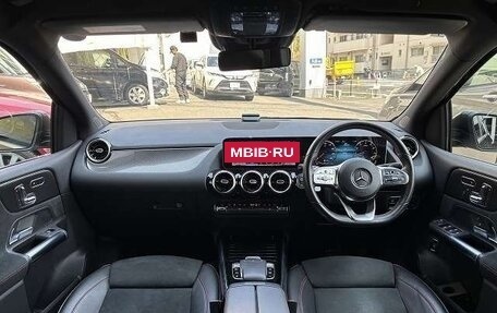 Mercedes-Benz B-Класс, 2019 год, 1 295 000 рублей, 4 фотография