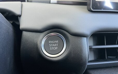 Toyota RAV4, 2026 год, 4 470 000 рублей, 27 фотография