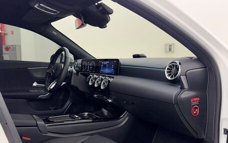 Mercedes-Benz A-Класс, 2025 год, 3 970 000 рублей, 15 фотография