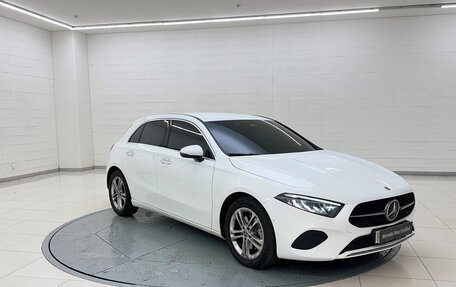 Mercedes-Benz A-Класс, 2025 год, 3 970 000 рублей, 3 фотография