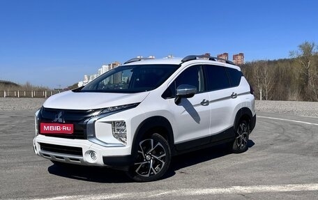 Mitsubishi Xpander, 2022 год, 2 250 000 рублей, 1 фотография