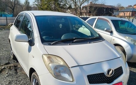 Toyota Vitz, 2005 год, 430 000 рублей, 1 фотография