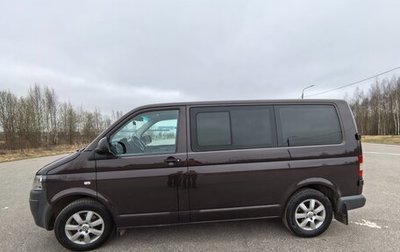 Volkswagen Caravelle T5, 2013 год, 1 650 000 рублей, 1 фотография