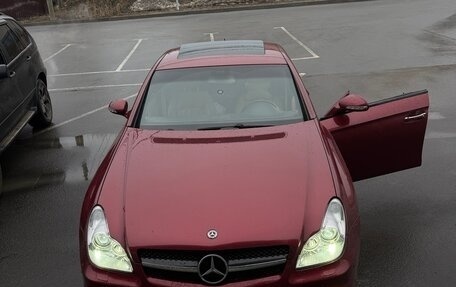 Mercedes-Benz CLS, 2004 год, 1 470 000 рублей, 1 фотография