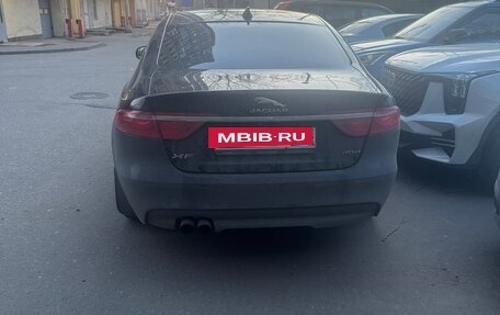 Jaguar XF II, 2017 год, 1 860 000 рублей, 21 фотография