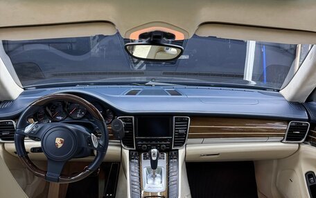 Porsche Panamera II рестайлинг, 2012 год, 2 490 000 рублей, 8 фотография