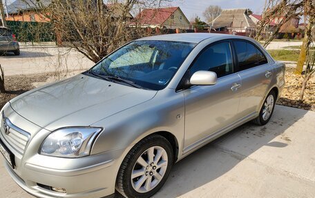 Toyota Avensis III рестайлинг, 2003 год, 760 000 рублей, 10 фотография