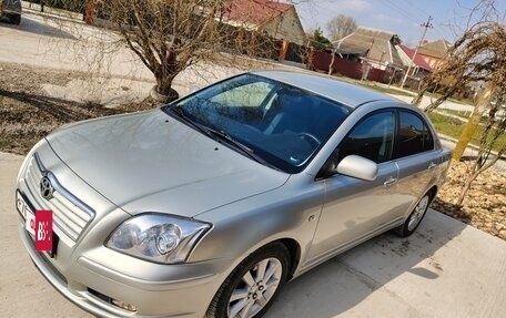 Toyota Avensis III рестайлинг, 2003 год, 760 000 рублей, 12 фотография