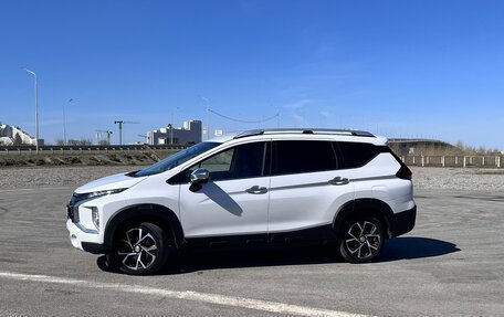 Mitsubishi Xpander, 2022 год, 2 250 000 рублей, 6 фотография