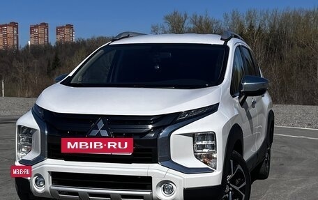 Mitsubishi Xpander, 2022 год, 2 250 000 рублей, 5 фотография