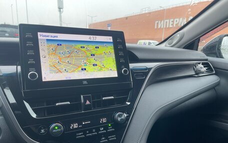 Toyota Camry, 2021 год, 3 300 000 рублей, 11 фотография