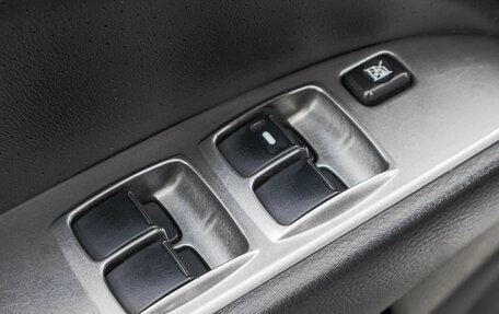 Mitsubishi Outlander III рестайлинг 3, 2005 год, 949 000 рублей, 12 фотография