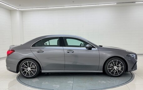 Mercedes-Benz A-Класс AMG, 2024 год, 5 540 000 рублей, 8 фотография