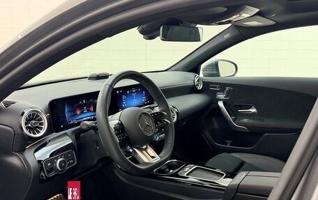 Mercedes-Benz A-Класс AMG, 2024 год, 5 540 000 рублей, 12 фотография