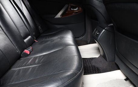 Toyota Camry, 2008 год, 1 099 000 рублей, 18 фотография