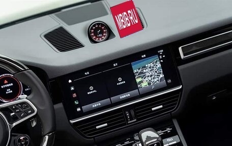 Porsche Cayenne III, 2022 год, 11 675 000 рублей, 10 фотография