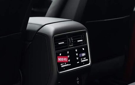 Porsche Cayenne III, 2022 год, 11 675 000 рублей, 16 фотография