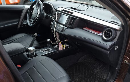 Toyota RAV4, 2017 год, 2 100 000 рублей, 7 фотография