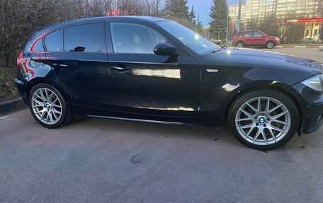 BMW 1 серия, 2006 год, 800 000 рублей, 25 фотография