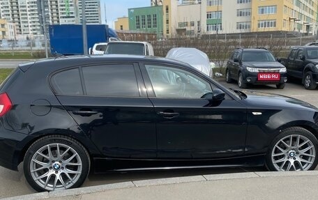 BMW 1 серия, 2006 год, 800 000 рублей, 23 фотография