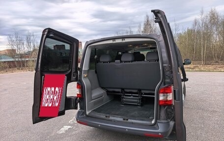 Volkswagen Caravelle T5, 2013 год, 1 650 000 рублей, 11 фотография