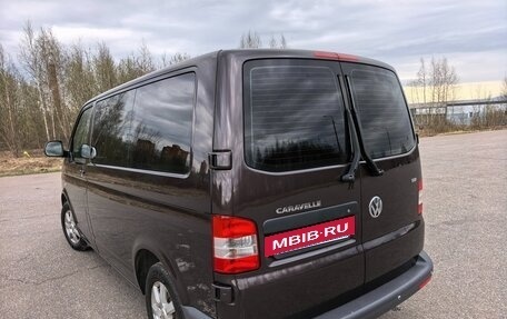 Volkswagen Caravelle T5, 2013 год, 1 650 000 рублей, 10 фотография