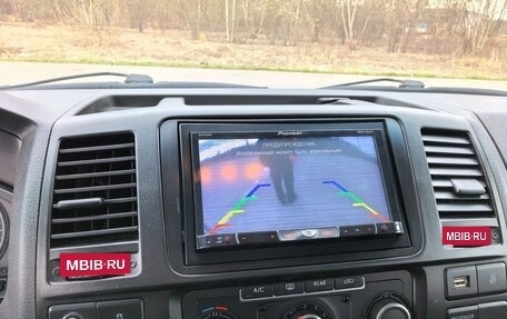 Volkswagen Caravelle T5, 2013 год, 1 650 000 рублей, 25 фотография