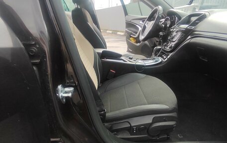 Opel Insignia II рестайлинг, 2011 год, 700 000 рублей, 4 фотография