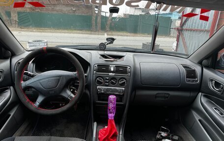 Mitsubishi Galant VIII, 2003 год, 250 000 рублей, 4 фотография