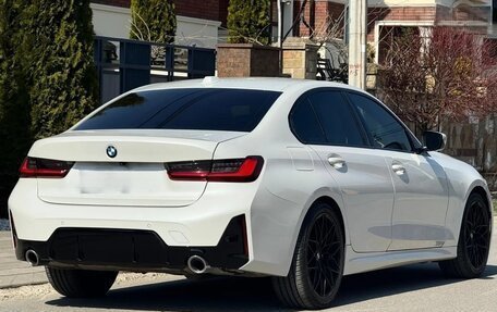 BMW 3 серия, 2022 год, 3 100 000 рублей, 3 фотография