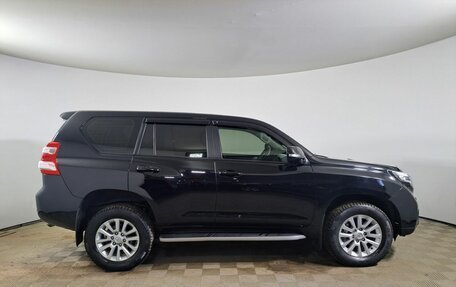 Toyota Land Cruiser Prado 150 рестайлинг 2, 2015 год, 3 630 000 рублей, 4 фотография