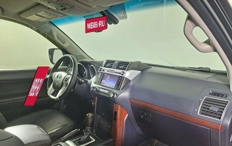 Toyota Land Cruiser Prado 150 рестайлинг 2, 2015 год, 3 630 000 рублей, 11 фотография