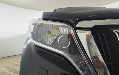 Toyota Land Cruiser Prado 150 рестайлинг 2, 2015 год, 3 630 000 рублей, 17 фотография