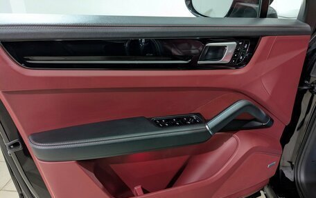 Porsche Cayenne III, 2018 год, 5 000 000 рублей, 22 фотография