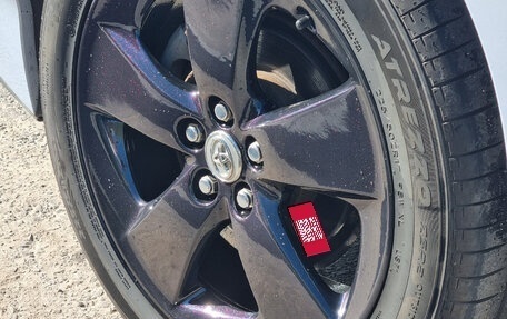 Toyota Prius, 2009 год, 1 000 000 рублей, 3 фотография