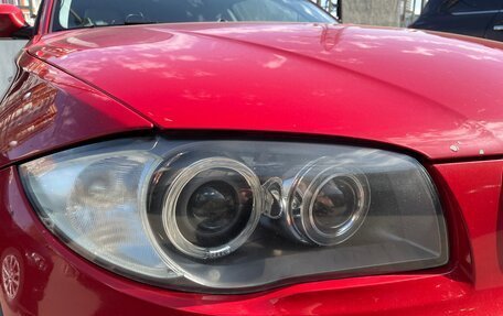 BMW 1 серия, 2008 год, 900 000 рублей, 21 фотография