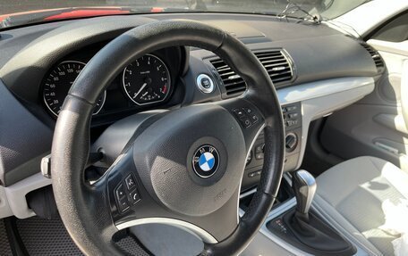 BMW 1 серия, 2008 год, 900 000 рублей, 15 фотография