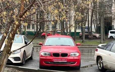 BMW 1 серия, 2008 год, 900 000 рублей, 36 фотография
